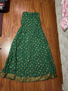 Pure Silk Green &amp; Gold Lehanga