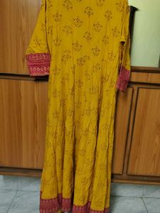 Elegant Yellow Printed Kurta