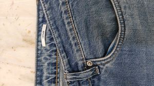 Guess Blue Wash Denim Jeans