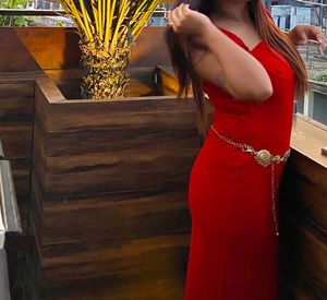 Red square neck strapped maxi dress 🍒