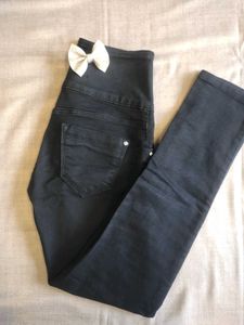 Black Women Button Up Jeans