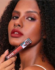 Kiro Matte Liquid Lipstick - Shade Nutmeg nude