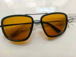 Stylish Aviator Sunglasses
