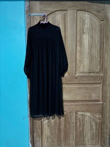 Elegant Black Midi Dress
