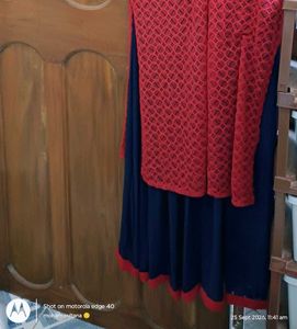 gown