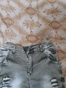 Distressed Grey Wash Jeans