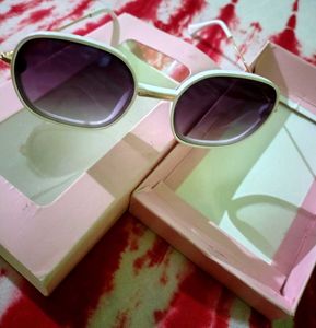 Stylish White Frame Sunglasses