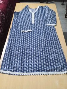 women's kurta set