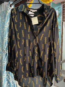 Chic Black Chain Print Button-Up Shirt