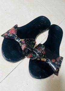 Chic Black sleeper, flats 🥿