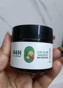 N4N Saffron and Chandan Night Repair Serum &amp; moist