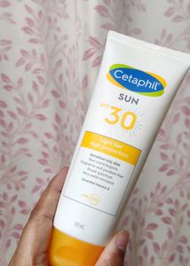 PRICE DROP ALERT 🚨 Cetaphil Sun SPF 30 Light Gel