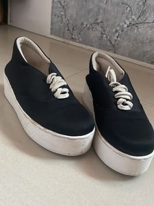 thick heel shoes