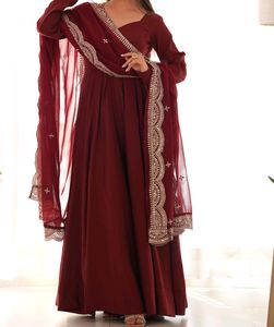 Trendy Outfit Collections for your Attractive Look