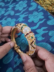Beautiful Openable Kada