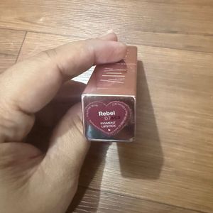 Too faced lady Bold Red Lipstick