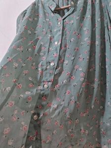 Vintage Floral Button-Up Blouse