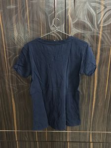 Tommy Hilfiger Blue T-Shirt