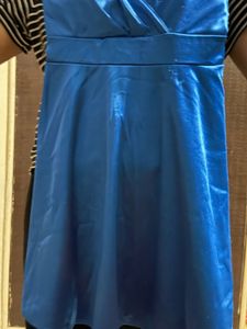 Stunning Blue V-Neck Midi Dress