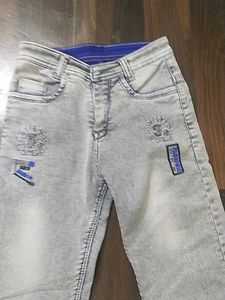 Stylish Light Wash Denim Jeans