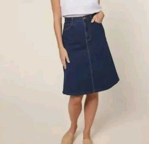 Classic Dark Wash Denim Skirt