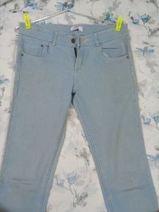 Light Wash Slim Fit Jeans