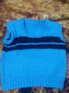 Half Sleeves Woolen Top For 0-3 Months Baby