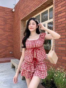 Cute Plaid Off-Shoulder Top
