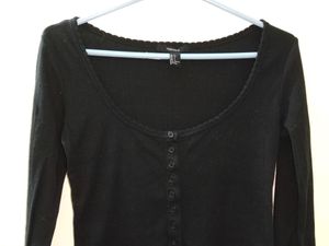 Forever 21 Deep Neck Full Sleeve Top