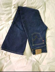 Levi's Dark Wash Denim Jeans