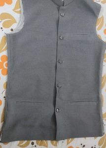 Stylish Men's Grey Waistcoat