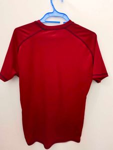 Adidas T-Shirt 💢