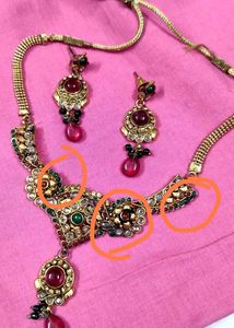 Polaki Necklace and Earring Set