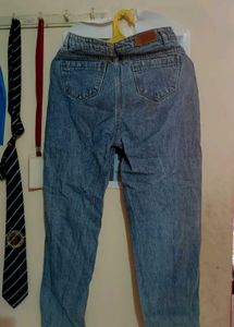 Distressed Blue Jeans Women