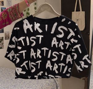 Trendy Black &amp; White "ARTIST" Printed Stretchy Cro