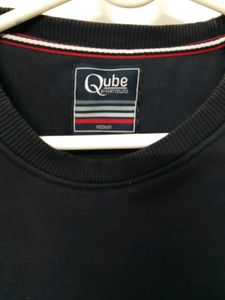 Qube by Fort Collins Navy Sweatshirt