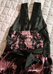 Chic Black &amp; Pink Floral Halter Dress