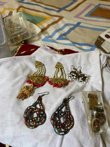 Exquisite Indian Style Earrings Set