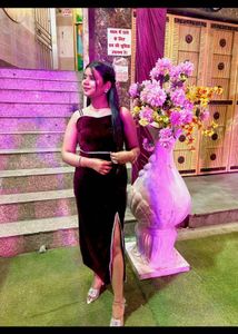 Elegant Velvet Midi Dress