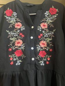 Le Bourgeois Crop &amp; Chemistry Top