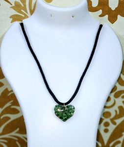 Pendent green stones heart Resin/Rhinestone/trend