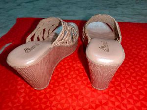 NEW Sparkly Wedge Sandals