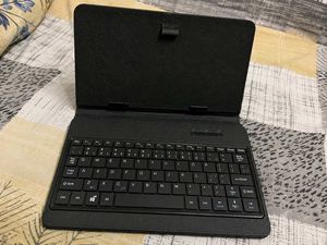 Tablet Keyboard Case
