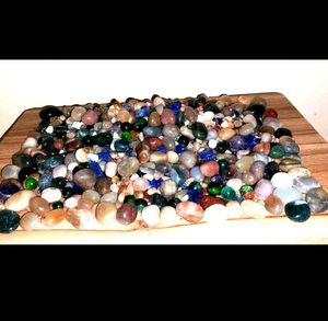 Natural stones plus Box