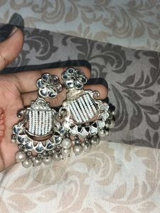 Designer White Bead &amp; Pearl Dangle Earrings