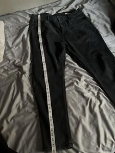 Stylish Black Faded Jeans
