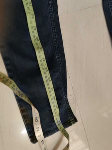 Classic Dark Wash Skinny Jeans