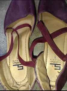 Comfortable  - Set of 2 Pairs
