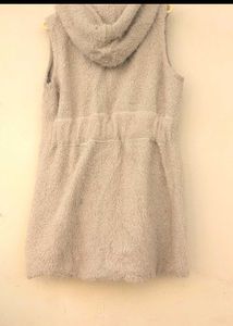 Cozy Sleeveless Hooded Vest