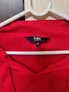 Red Her By Invictus Top (Size M)